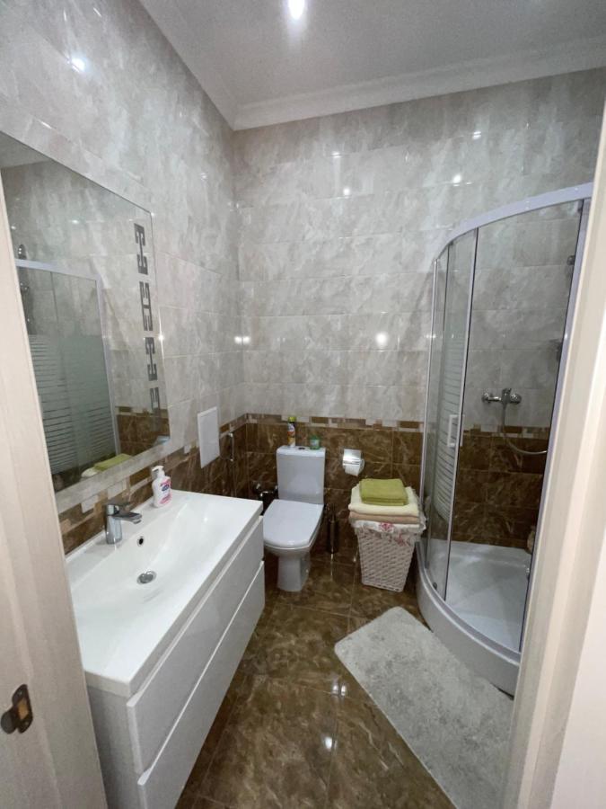 Sea View Kadorr Suite Odessa Exteriör bild